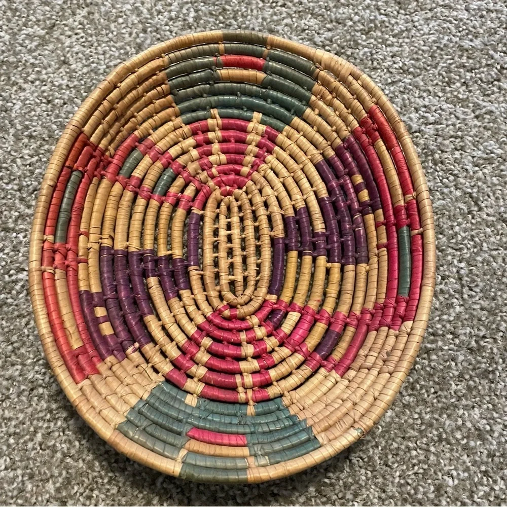 Vintage woven rattan basket wall‎ decor colorful boho granola for